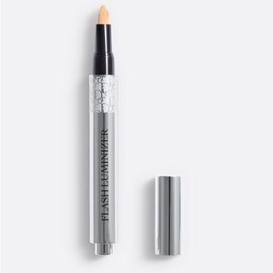 Dior Flash Luminizer Radiance Booster Pen 500 - Pearly Vanilla 2.5mL BNIB